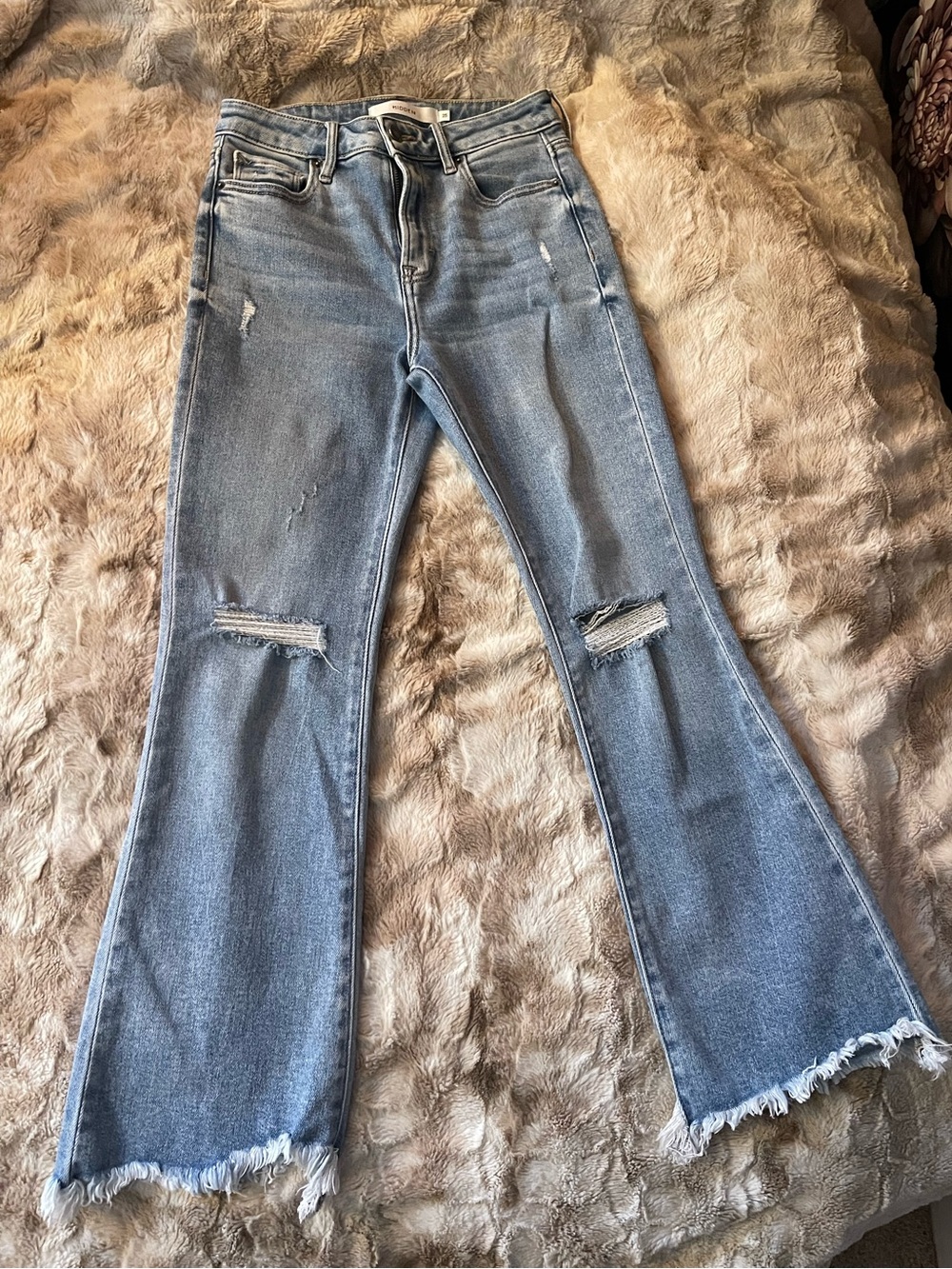 Hidden Light Wash Distressed Crop Jeans 25